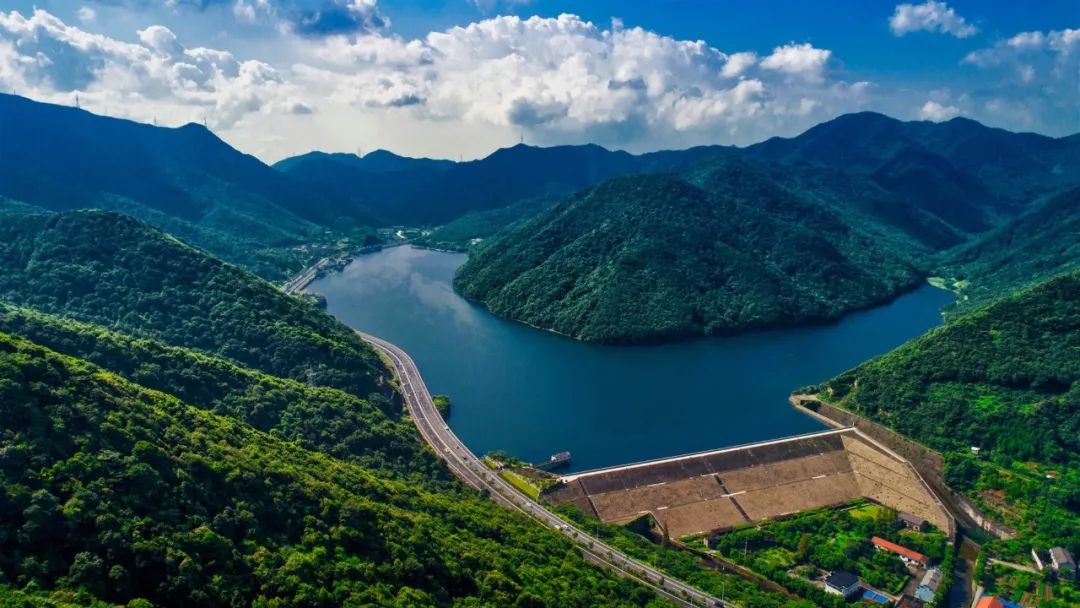 堅(jiān)決打好水河道監(jiān)控污染防治攻堅(jiān)戰(zhàn)，讓河道顏值Duang起來(lái)~